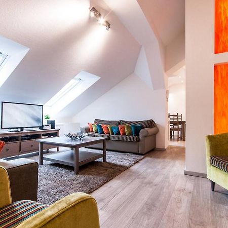 Luxury Paulay Street Apartment Budapest Exterior photo