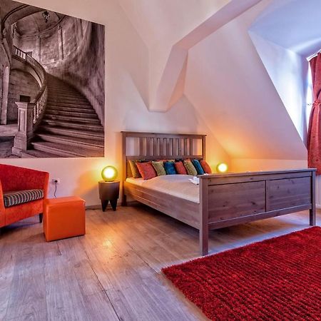 Luxury Paulay Street Apartment Budapest Exterior photo